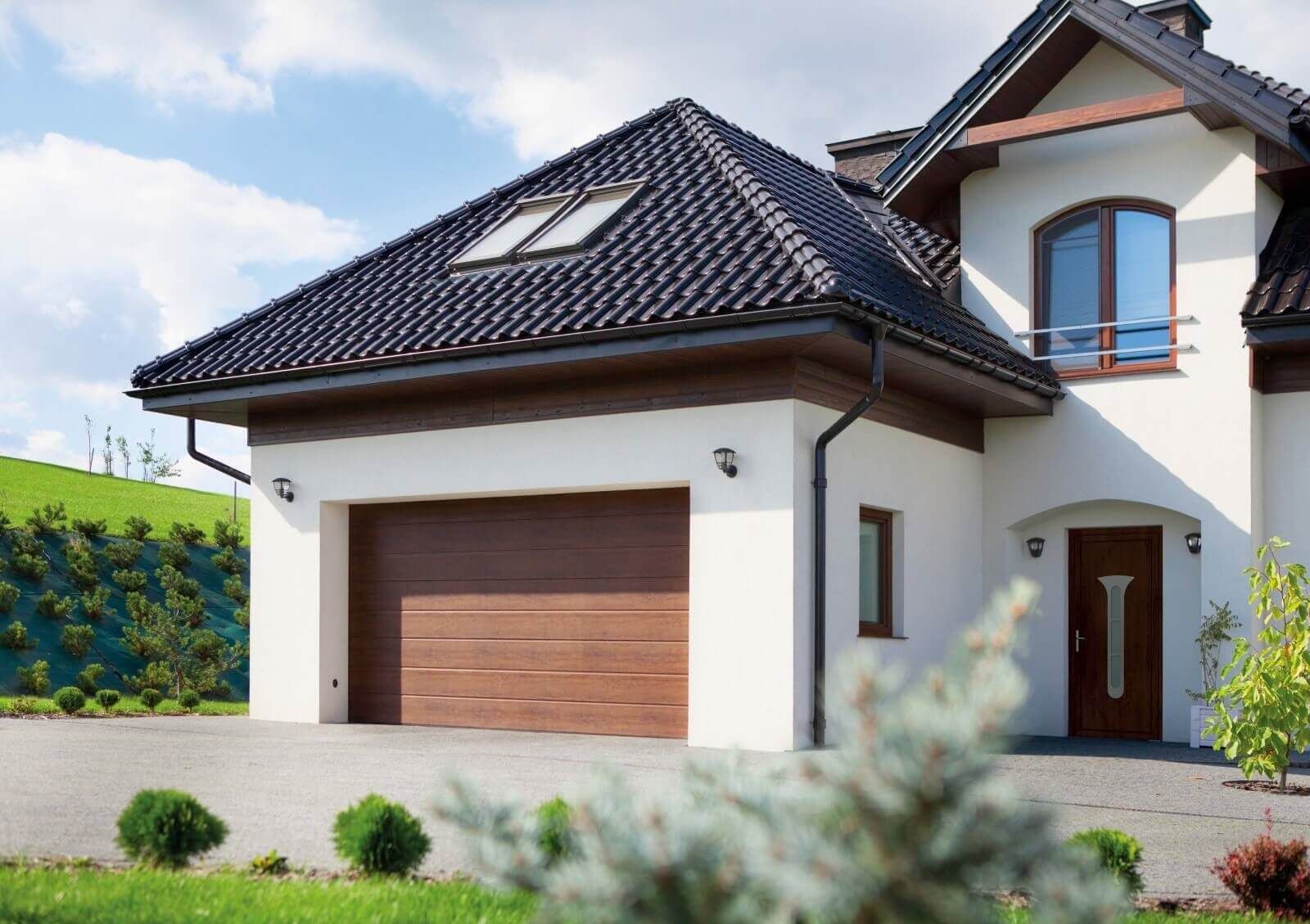 Okleiny w bramach garażowych segmentowych