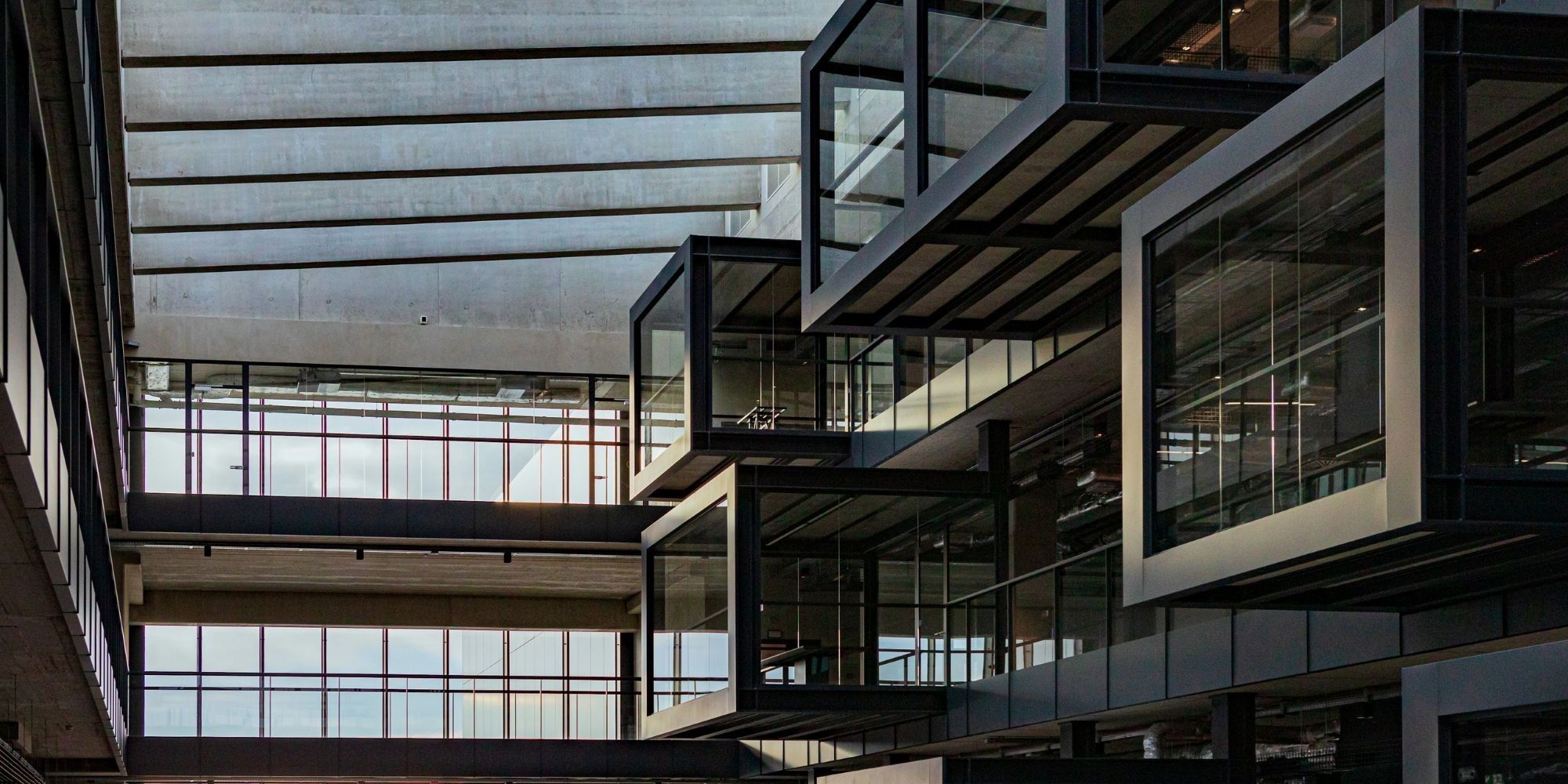 Firmy z Grupy WIŚNIOWSKI z licznymi wyróżnieniami Instytutu Europejskiego Biznesu za 2025 rok