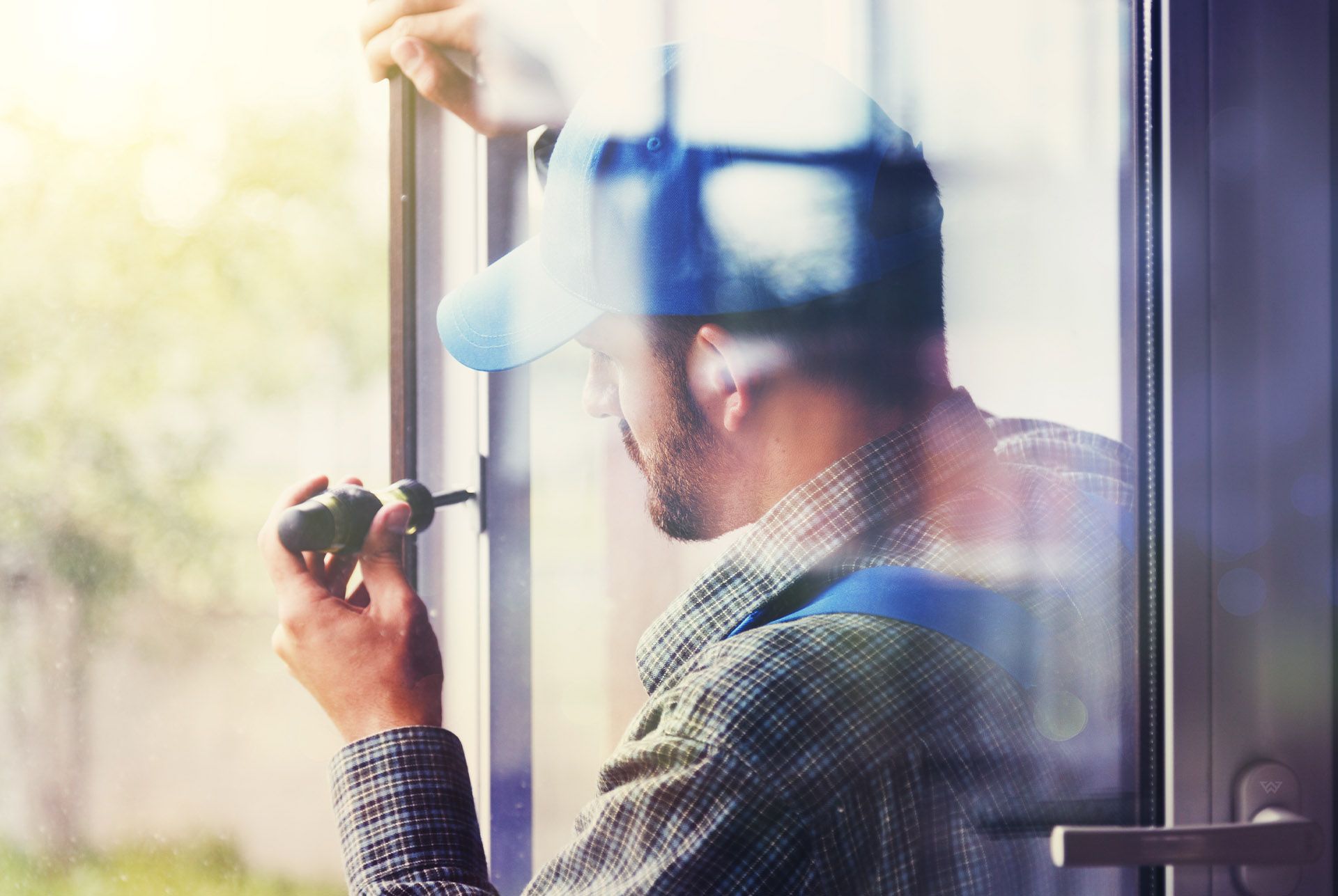  7 pytań, które powinieneś zadać fachowcom przed montażem okien, drzwi i bram